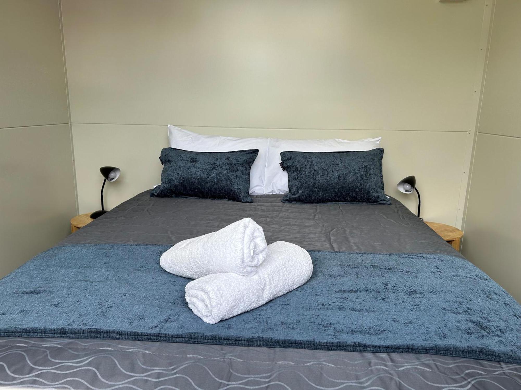 Takapuna Beach Holiday Park オークランド エクステリア 写真